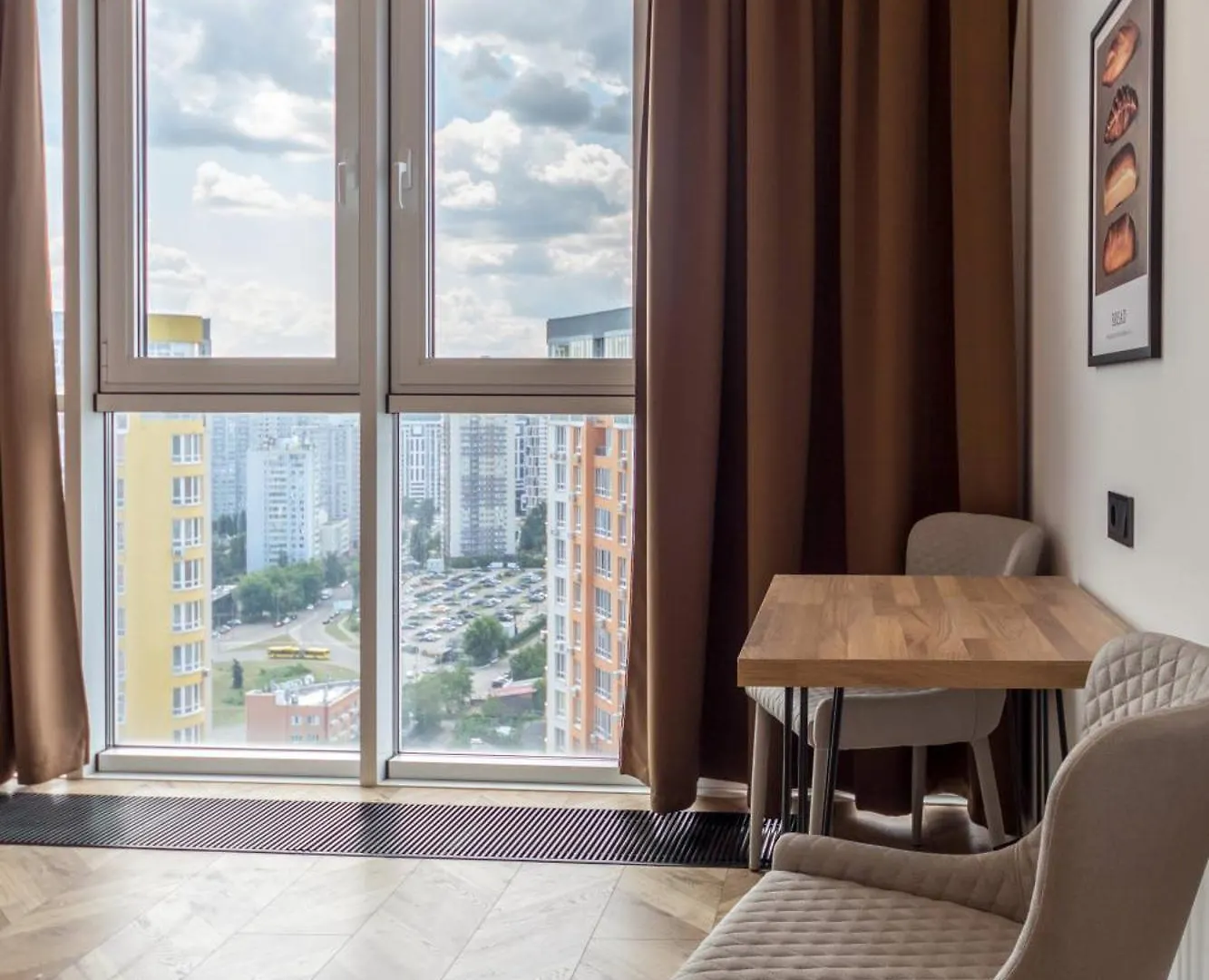 Design Apartments With Panoramic View Kijev