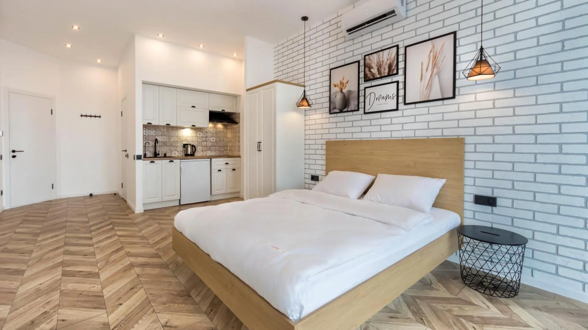 Design Apartments With Panoramic View Kiev